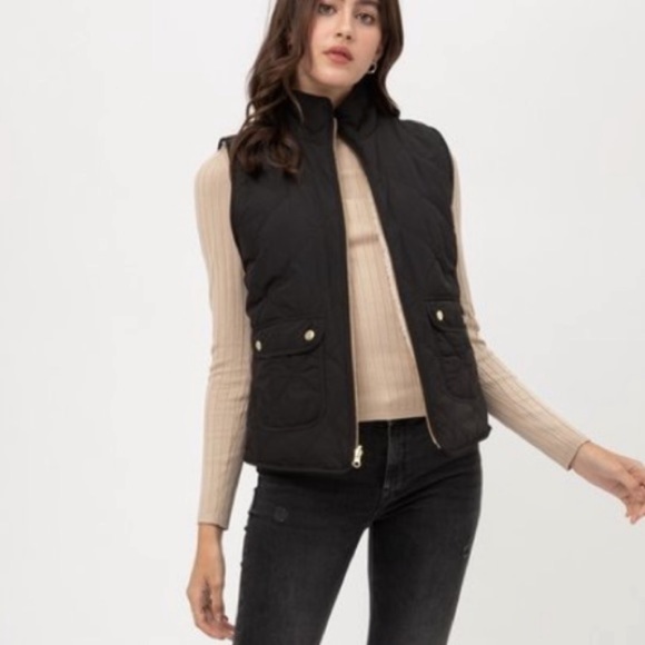 REVERSIBLE Sherpa/Quilted Vest - Picture 4 of 4